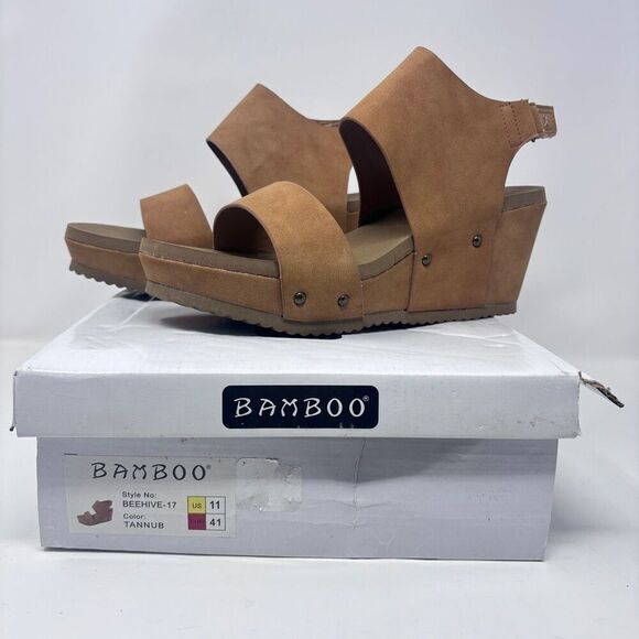 BAMBOO Shoes - Bamboo Beehive-17 Wedge Sandals, Size 11, New with Box